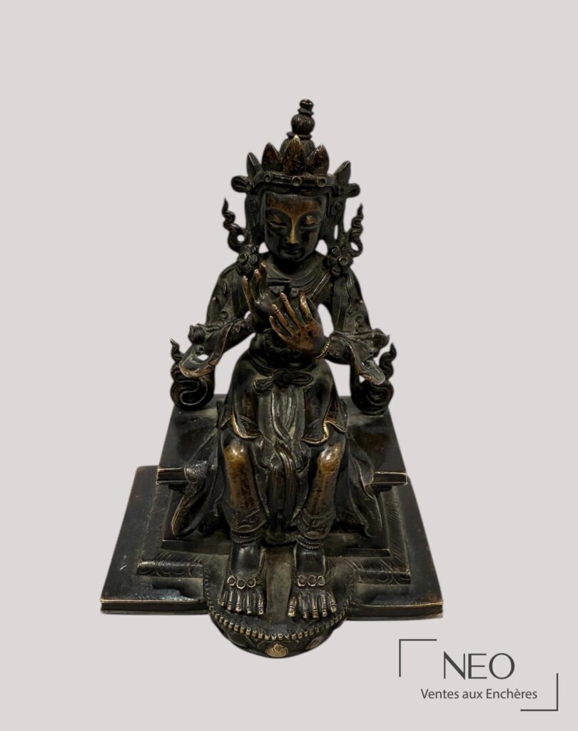 Statuette de Maitreya en alliage métallique