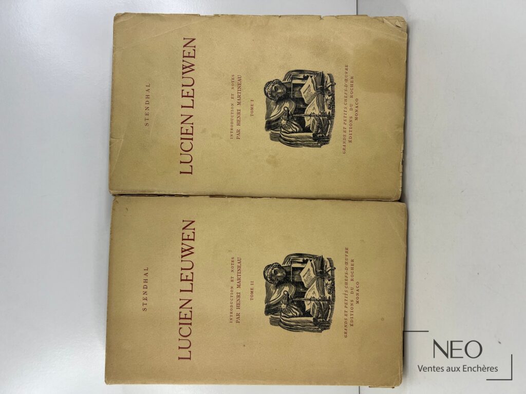 Les deux volumes brochés de Lucien Leuwen de Stendhal