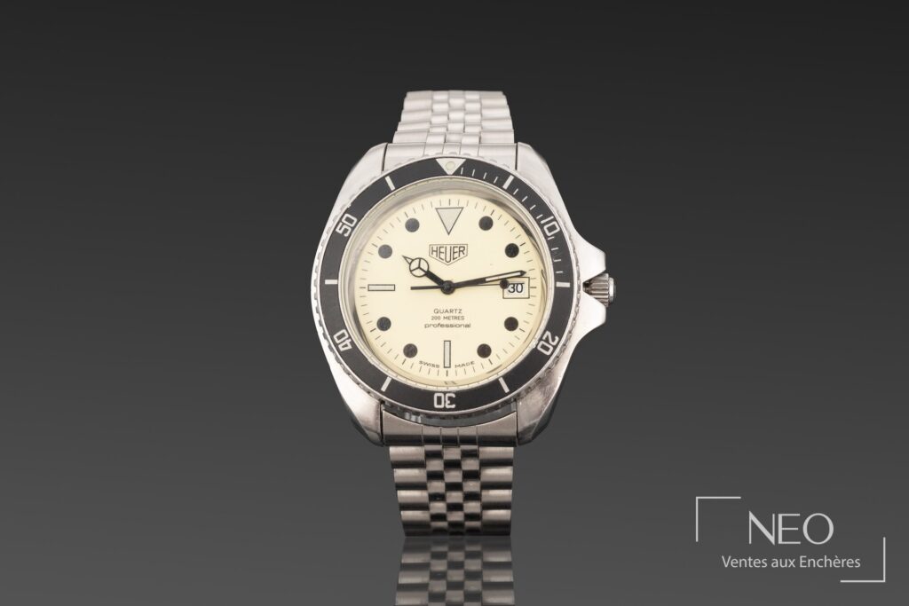 Montre TAG Heuer Professional 20 ATM vue de face