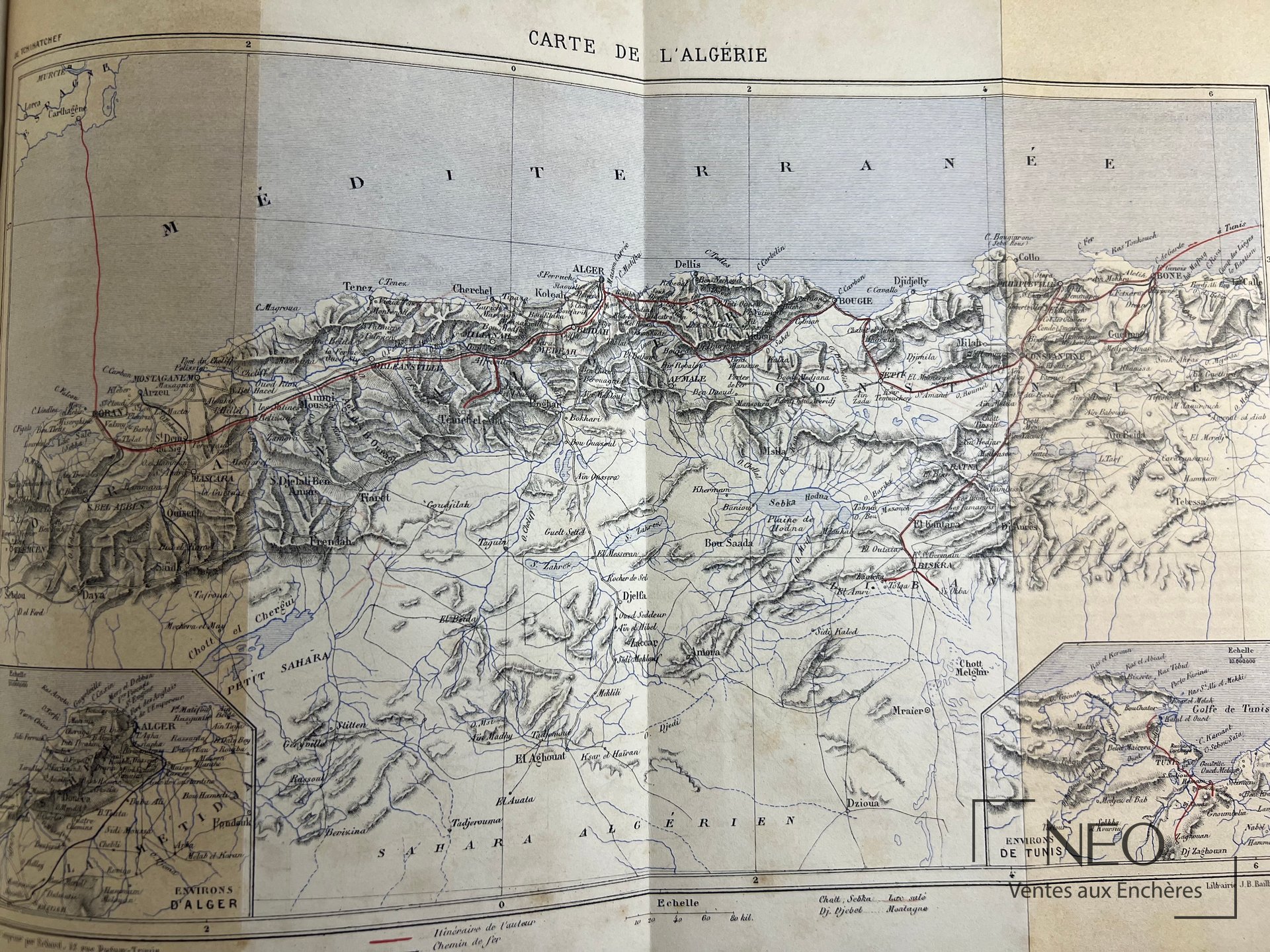 Carte dépliante de l'Algérie imprimée en couleurs dans l'ouvrage