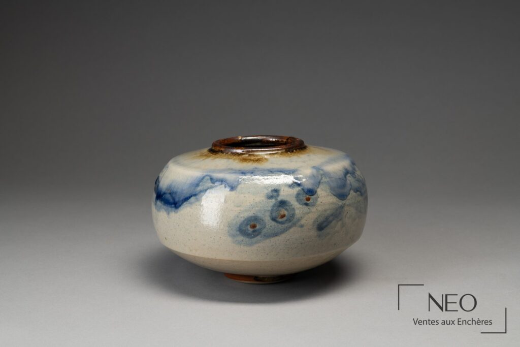 Vase pansu en céramique émaillée