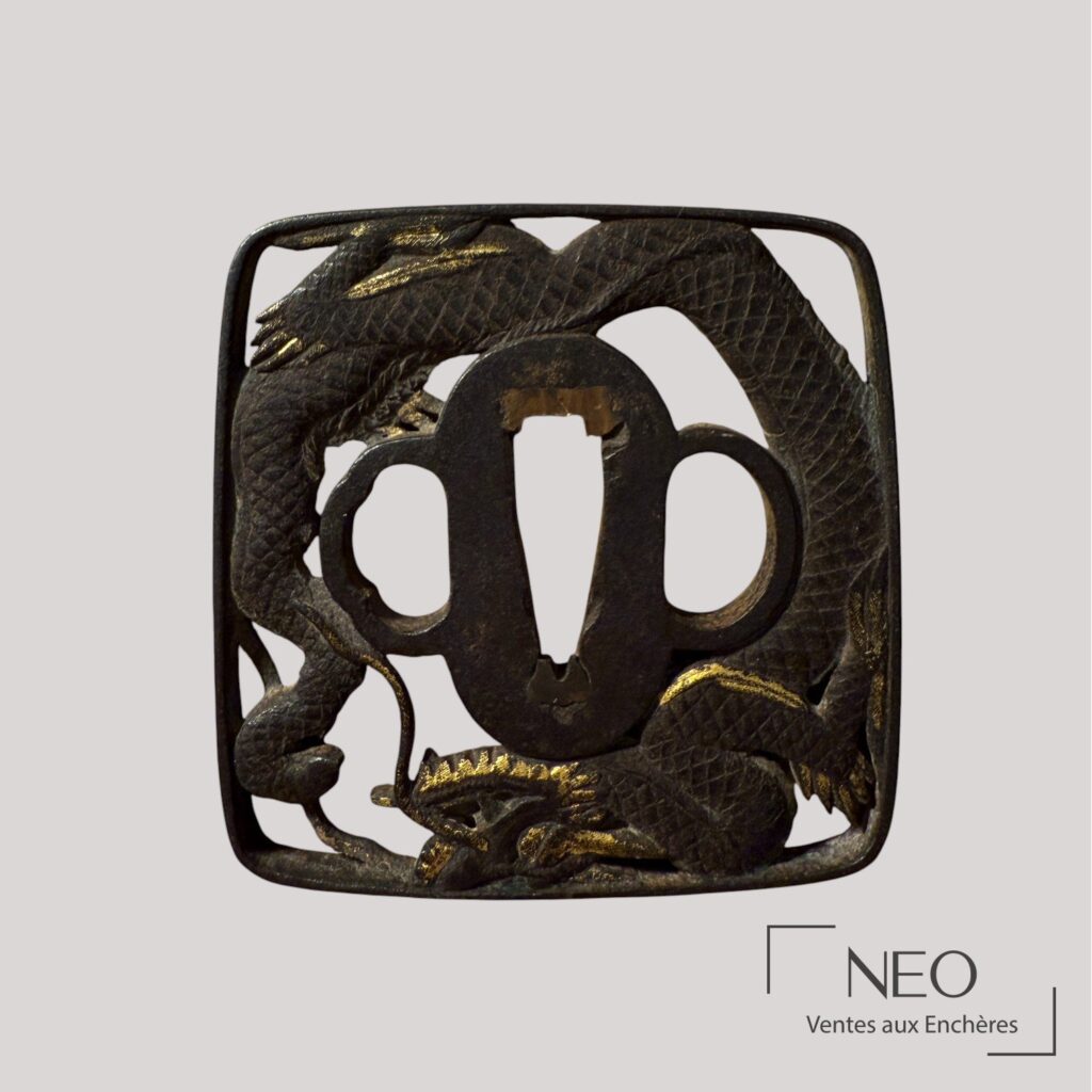 Tsuba japonaise en fer ajouré