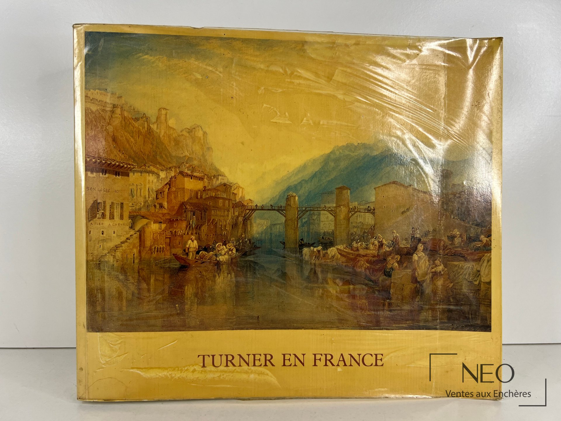 Couverture illustrée du catalogue Turner en France sous film plastique.