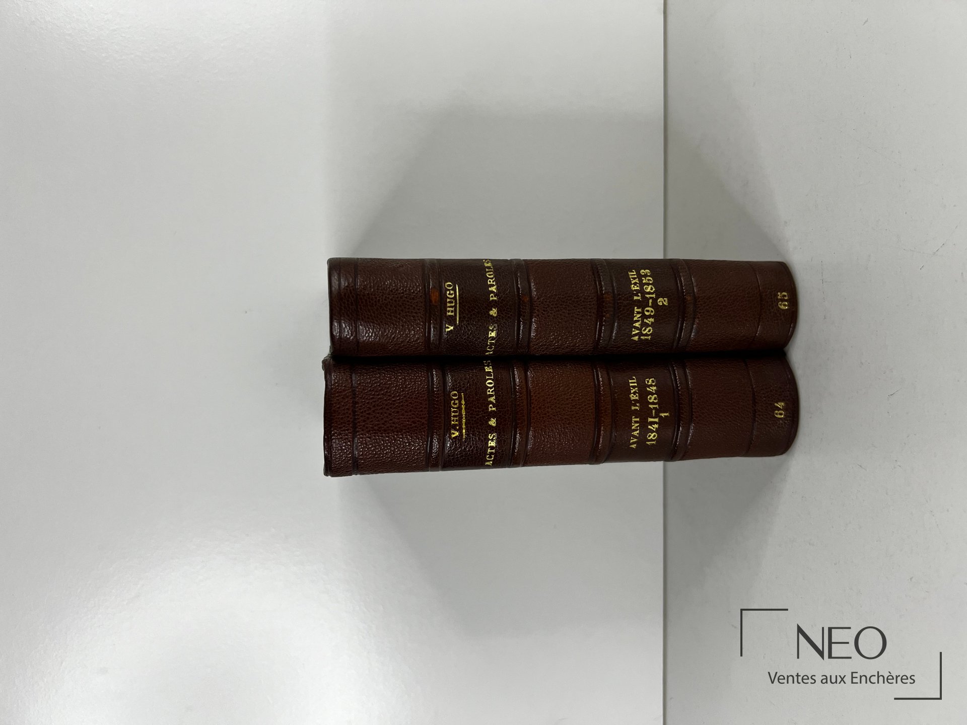 Deux volumes reliés en demi chagrin brun