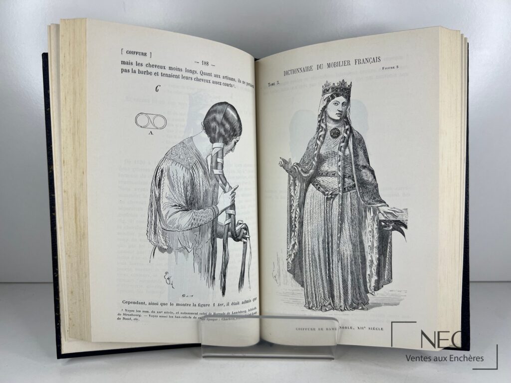 Pages ouvertes d'un ouvrage illustré sur le mobilier français avec gravures en noir.
