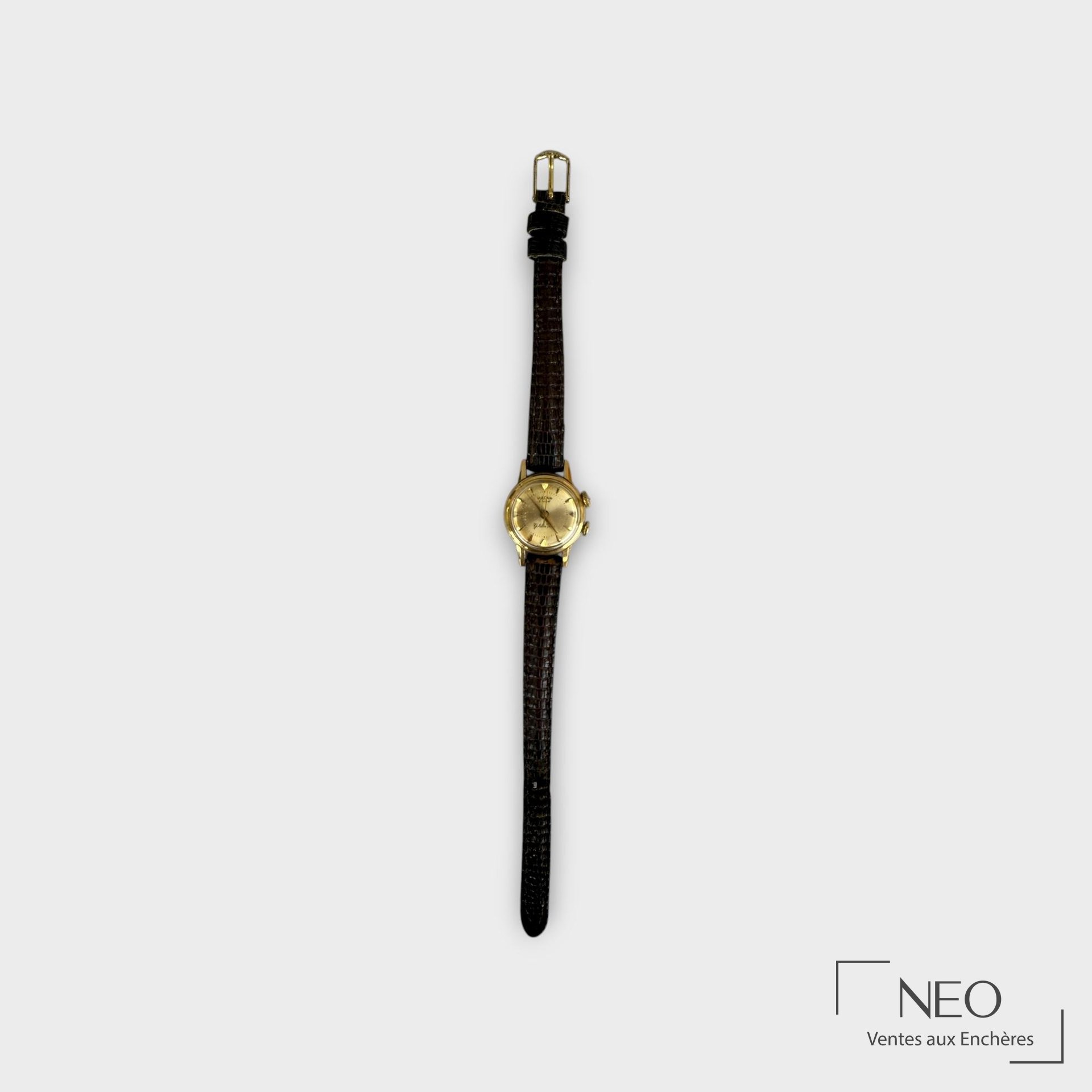Montre bracelet Vulcain Cricket Golden Voice en vue générale