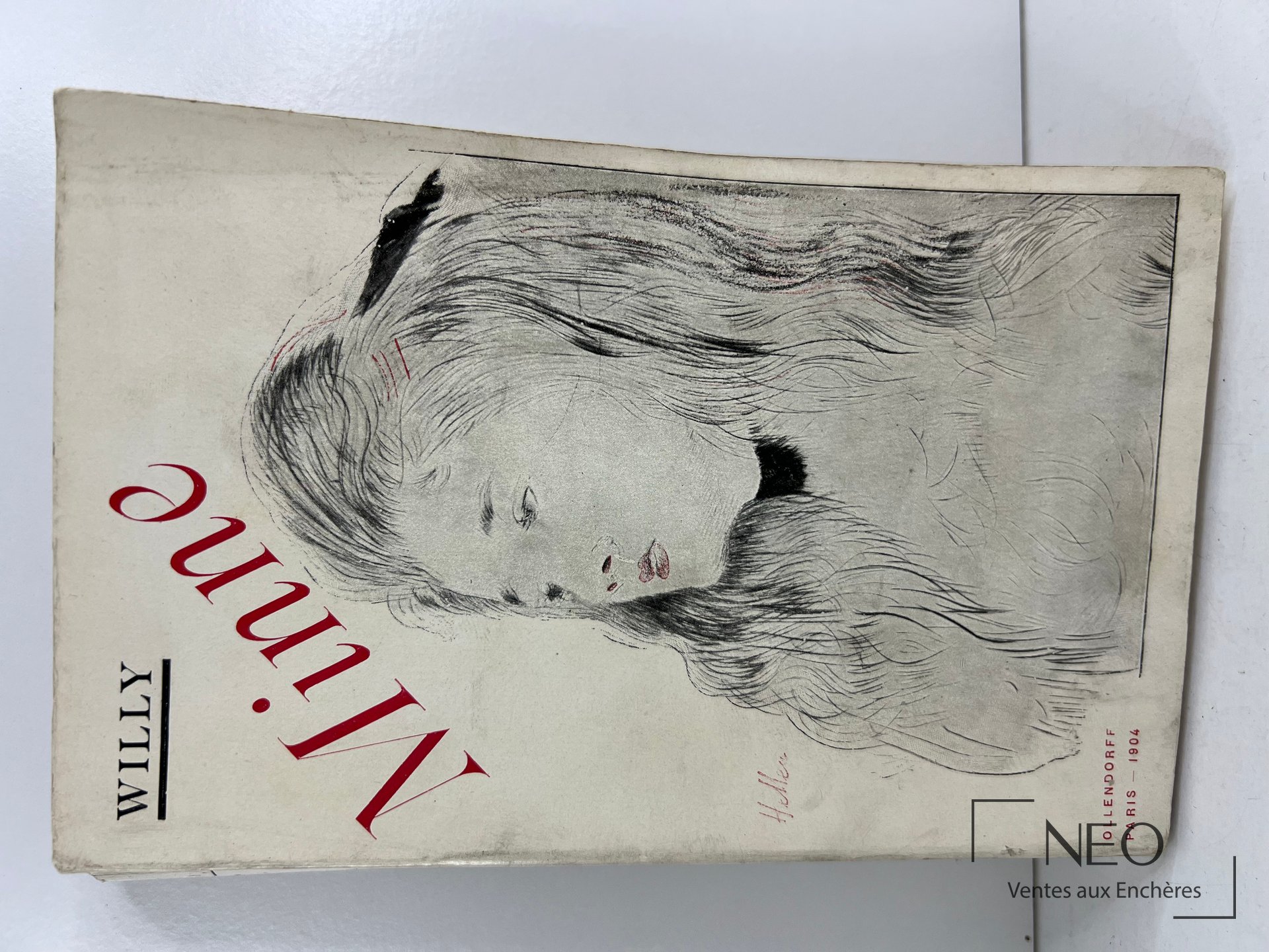Couverture du livre Minne de Willy / Colette avec portrait dessiné et titres rouges.