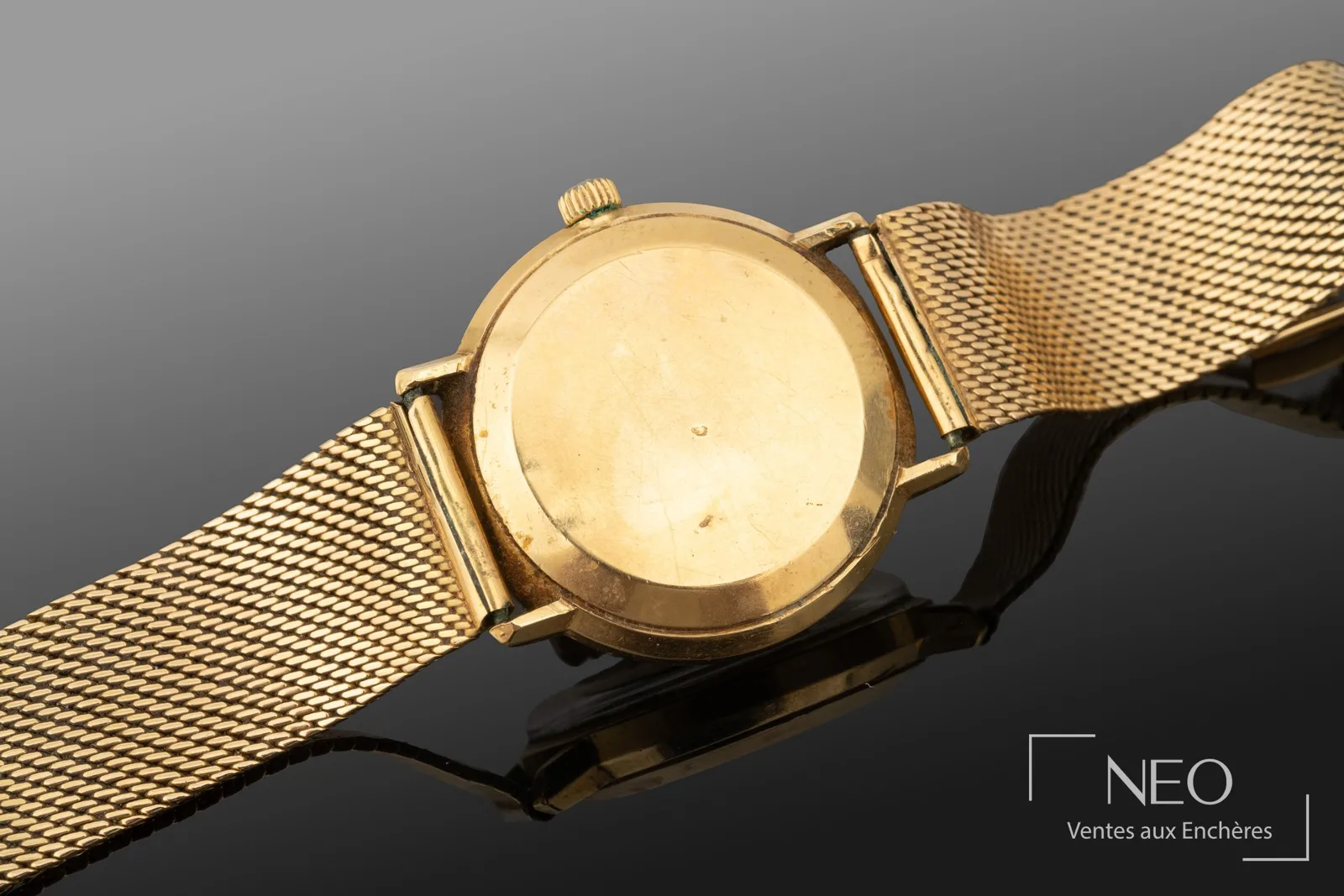 Bracelet maille milanaise en or jaune 18 carats d’une Omega De Ville des années 1970