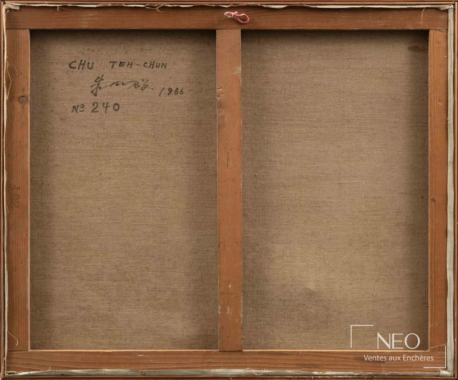 Dos de la toile N°240 de Chu Teh-Chun, contresignée en chinois et en français, datée 1966 et numérotée