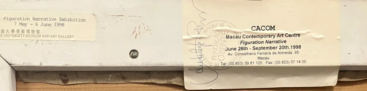 Étiquettes d'exposition au dos d'une toile d'Erró, Figuration narrative, Hong Kong et Macao 1998